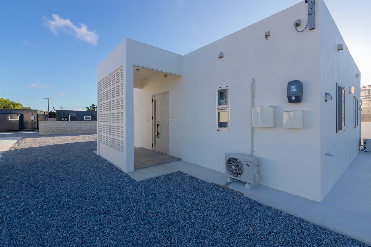 Bb Wakugawa Terrace Villa Nakijin Exterior photo